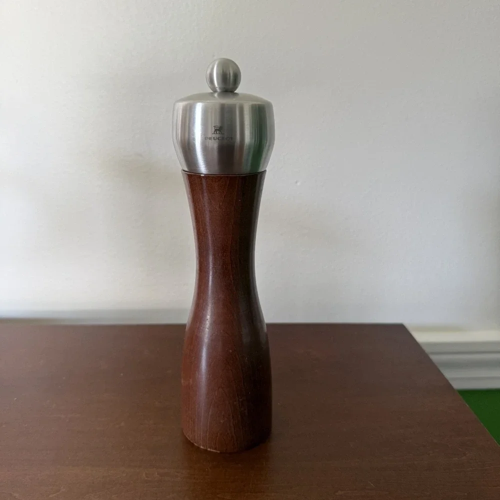 Peugeot Fidji Wood Salt/Pepper Mill 8″  France Stainless Manual Hand Grind